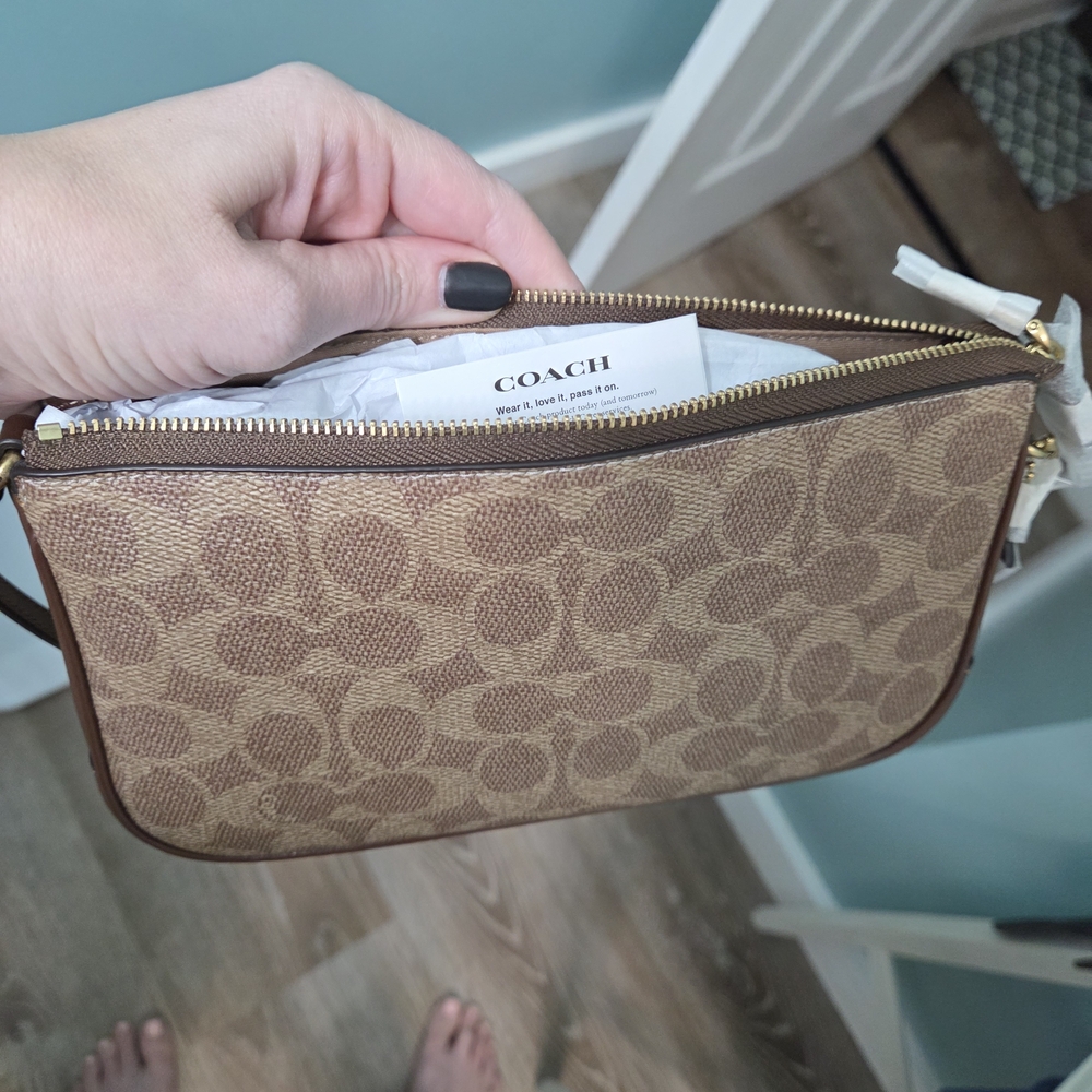 Coach Brown and Tan Shoulder Bag - Picture 3 of 3